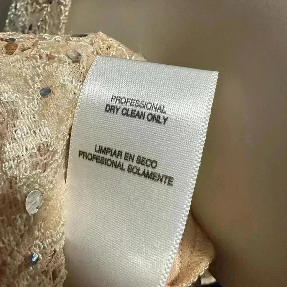 City Studio Womens Juniors Sleeveless Sequiened Lace Champagne Dress - Picture 13 of 14